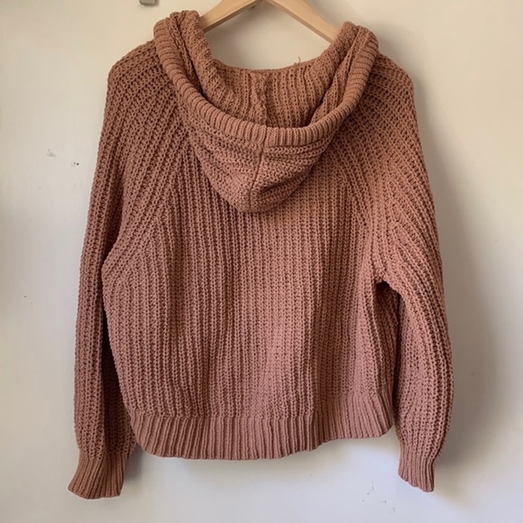 Aerie Chenille Oversized Crop Hooded Knit Sweater Size M in Camel - Picture 4 of 5